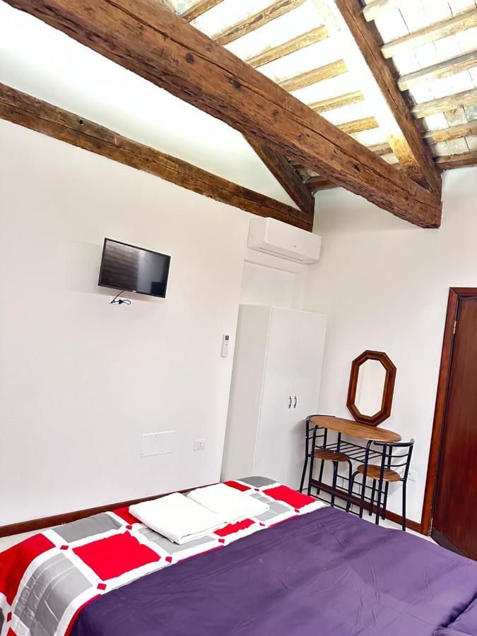 Venice Rainbow Apartments San Zaccaria المظهر الخارجي الصورة